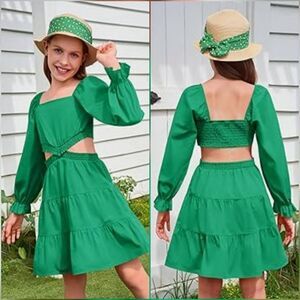 🩵⏭️NWOT Green Lightweight Cutout Long Sleeve Dress Youth 13-14